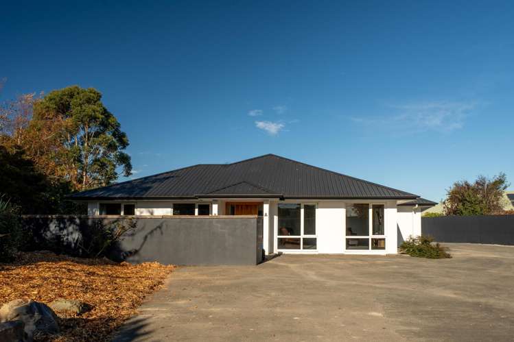 48 Constitution Avenue Milton_23