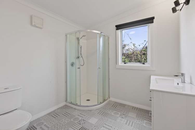 2 Chilman Street Strandon_19