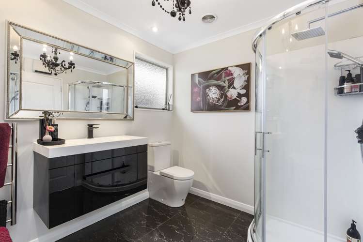 12 Mossburn Grove Kelson_11