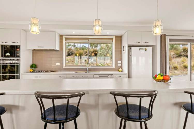 1518 Old North Road Helensville_7