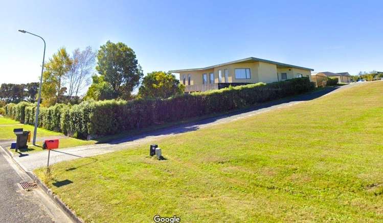 33 Ruataniwha Drive Collingwood_12