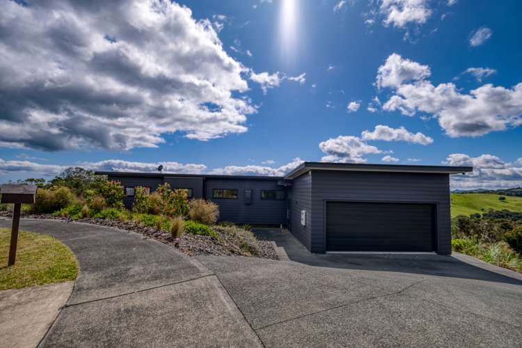 19 Sunrise Place Cable Bay_42