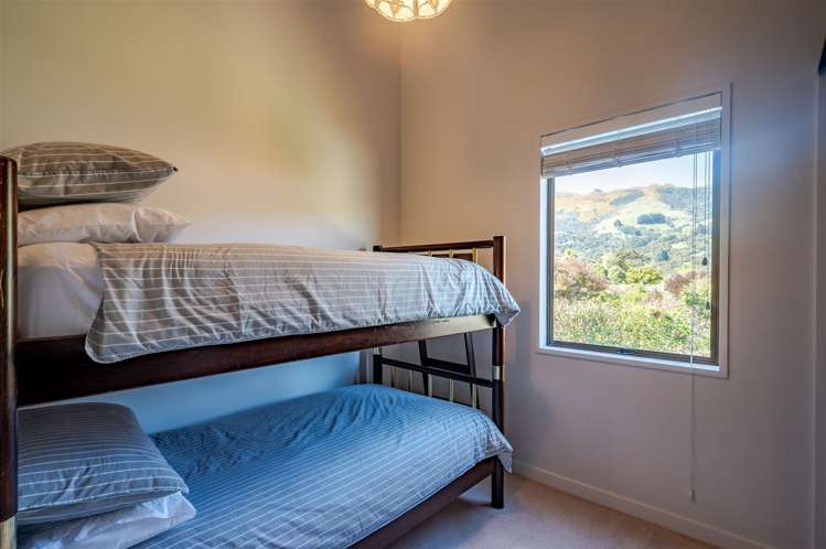 13 Settlers Hill Akaroa_18