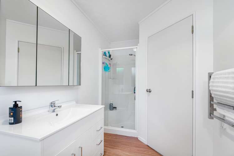 1 Welcome Place Henderson_9