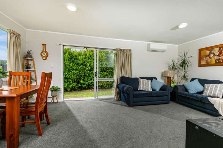 2/65 Tabitha Crescent Henderson_8