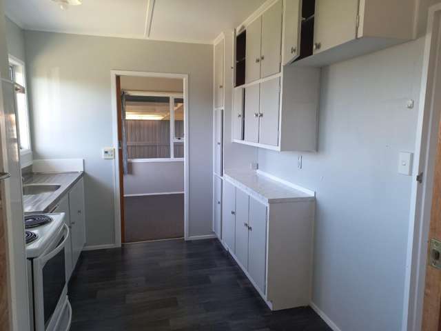 12 Hamlet Street Stratford_2