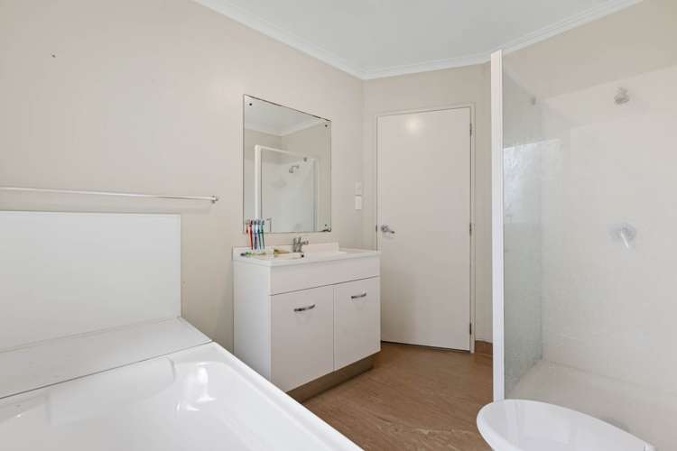 15 Harriet  Street Favona_13