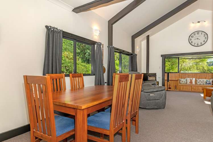 198 and 200 Barkers Hill Road Whataupoko_5