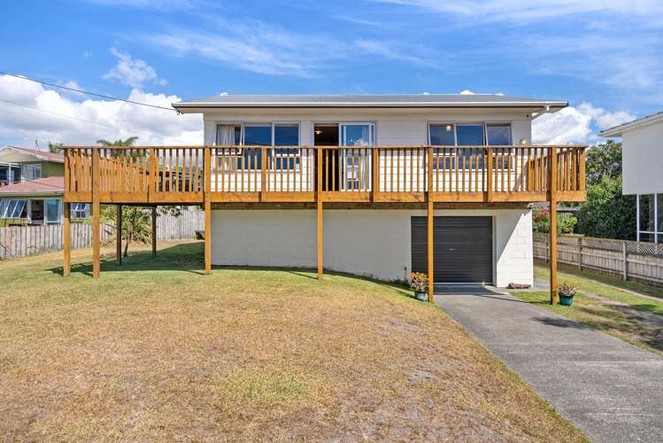 219 One Tree Point Road One Tree Point_1