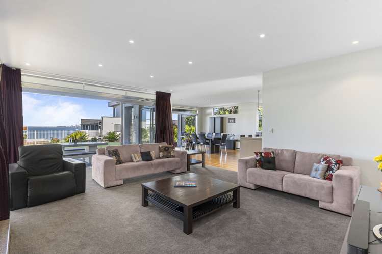 19 Matau Rise Te Atatu Peninsula_9