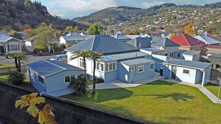 35 Crown Street North East Valley_21