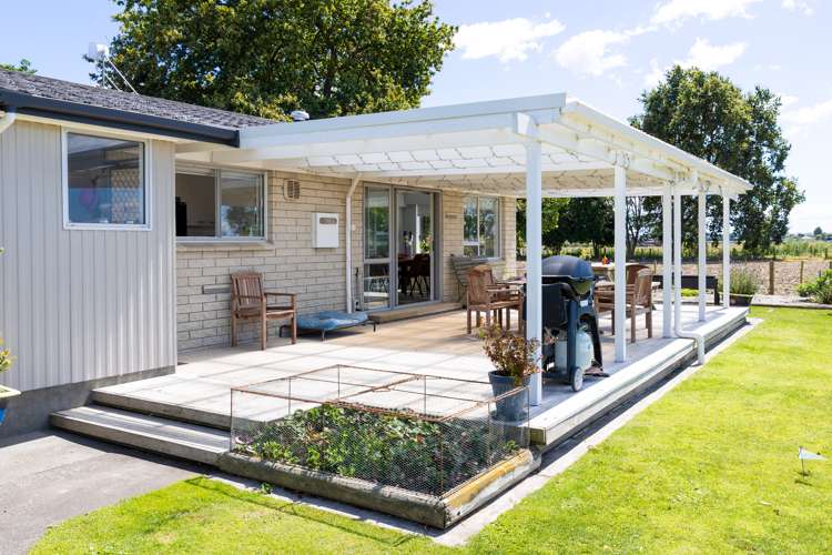 54 Jessep Road Meeanee_9