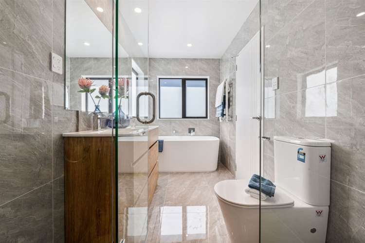 26 Tir Conaill Avenue Flat Bush_21