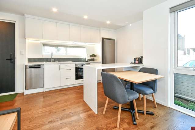 110 Te Puketoka Lane Mangere East_4