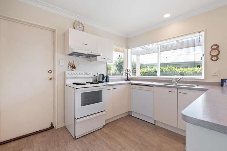 18a South Street Papakura_10
