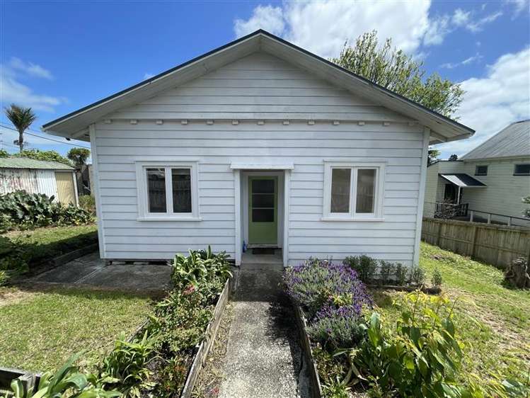 175 Hurndall Street Maungaturoto_1