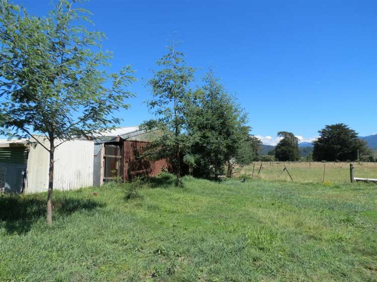 37 Central Road Lower Moutere_21