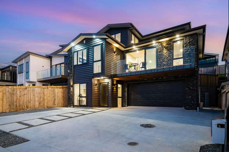 16 Grand Ridge Avenue_0