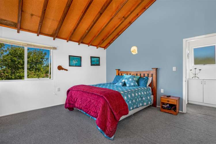 18 Hoylake Place Wattle Downs_15