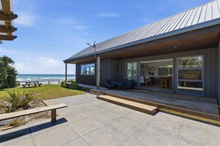 211 Pukehina Parade Pukehina Beach_29