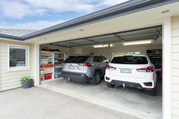11 Byron Brown Place Otaki Beach_19