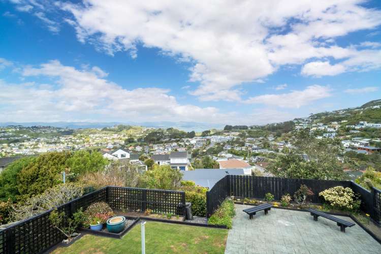 3 Meadowcroft Grove Johnsonville_11