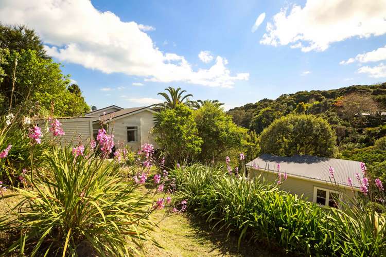 2 Te Aroha Avenue Oneroa_17