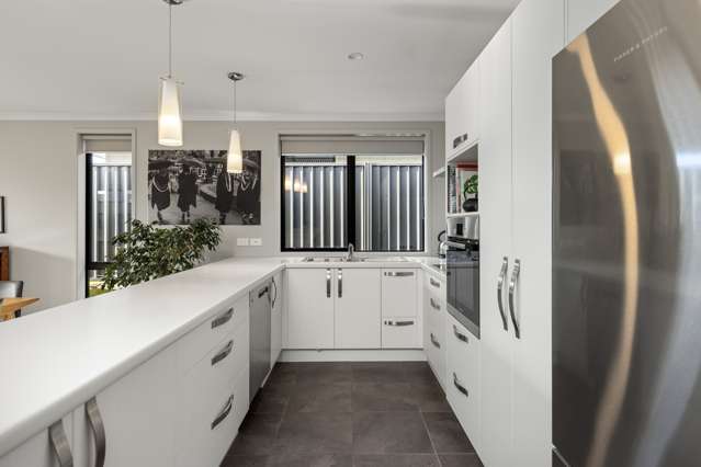 2 Sable Lane Pyes Pa_3