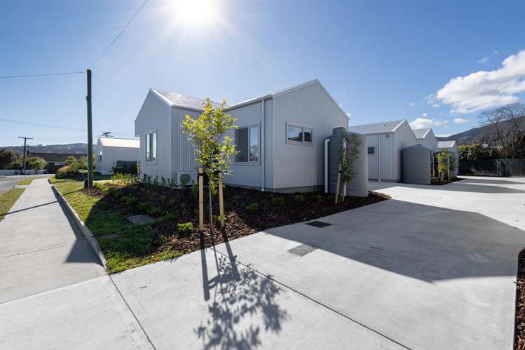 15A & 15D Neale Avenue Stoke_13