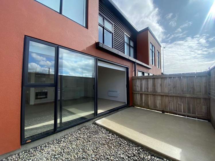 50/17 Owens Place Mount Maunganui_2