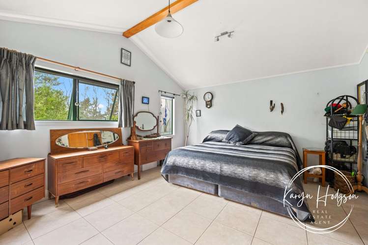 14 Woodland Road Maungaturoto_5