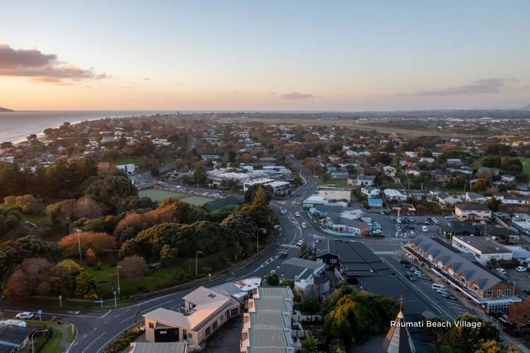 19 Groves Road Raumati Beach_11