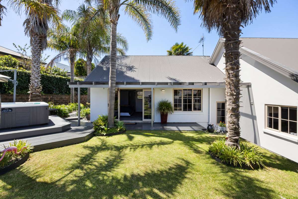 62 Cairns Crescent_3