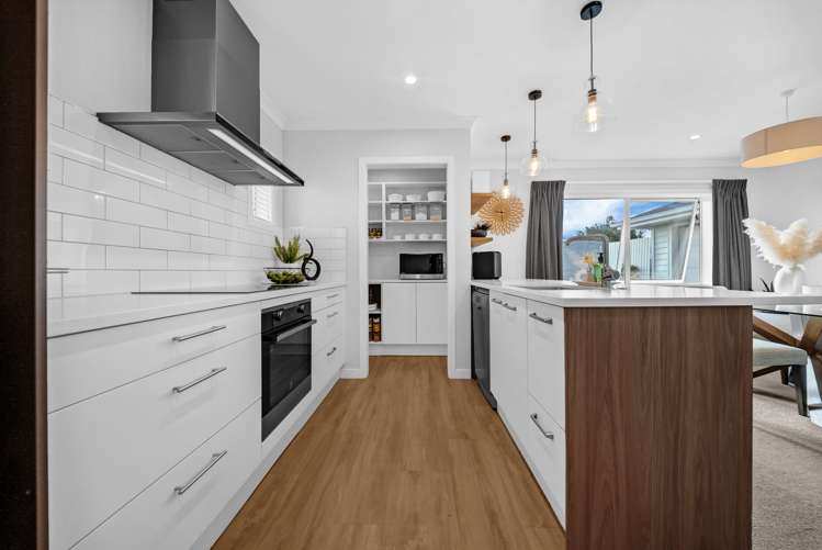 28A Torkar Road Clarks Beach_2