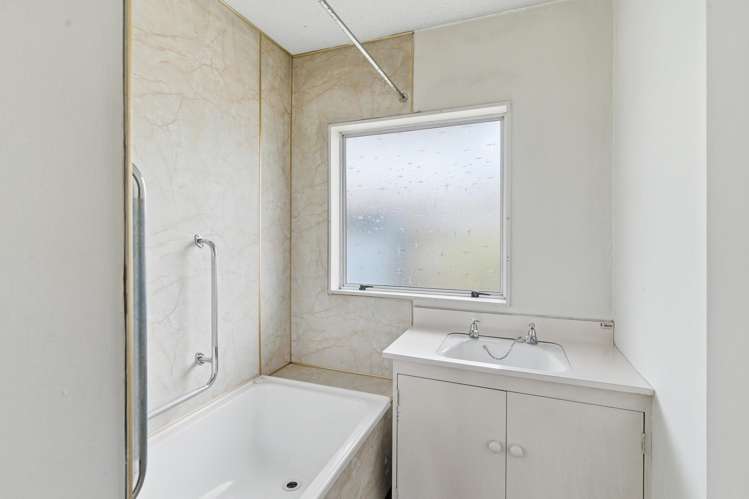 1/181 Springs Road Hornby_8