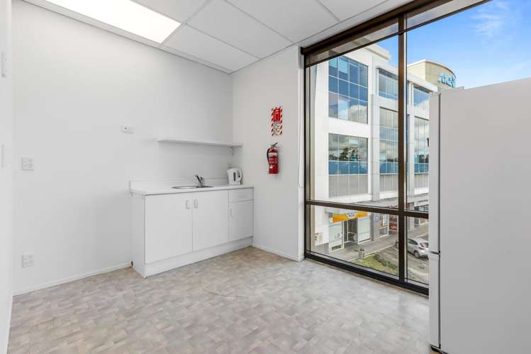 4/15L Mercari Way Albany_9