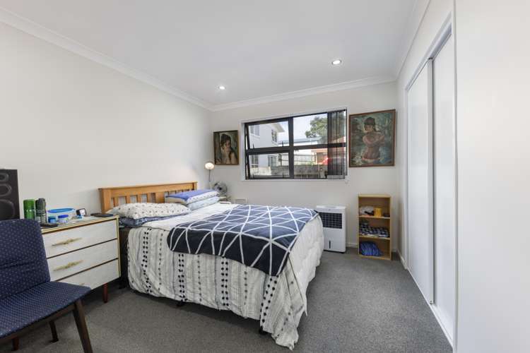 17 Tania Place Blockhouse Bay_10