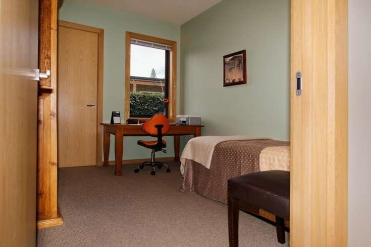 6 Mitchell Place Cromwell_21