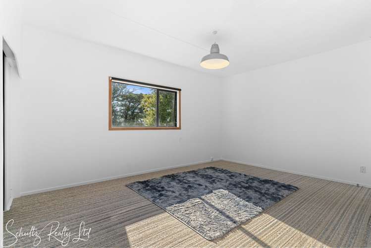 52 Hurndall Street Maungaturoto_15