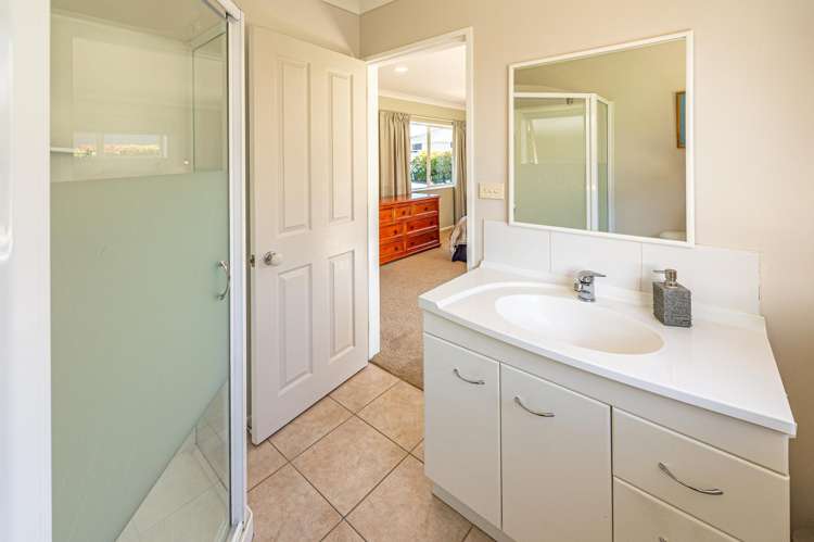 13 Norfolk Drive Otamatea_15