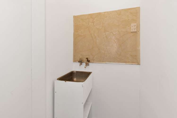 22 Tauiwi Crescent Hei Hei_12