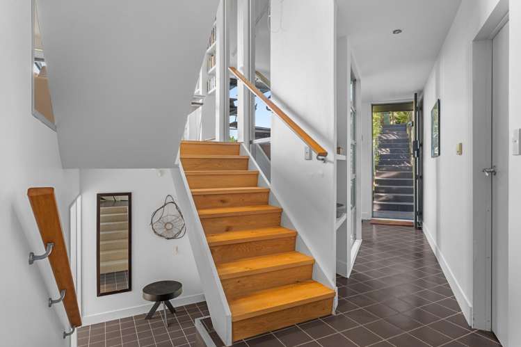 61 Victoria Road South Onetangi_7