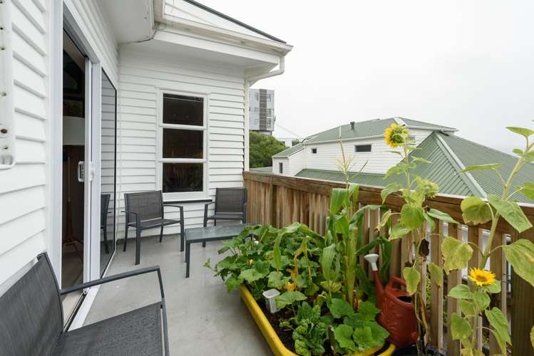 6 Aranui Street Maupuia_11