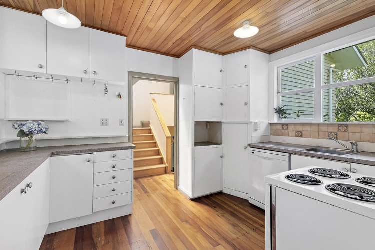 6 Muri Road Pukerua Bay_5