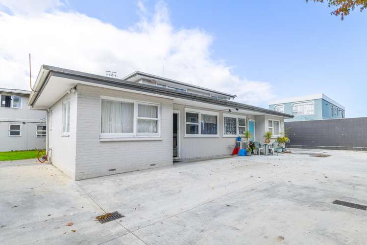 24 Eason Street Victoria_28