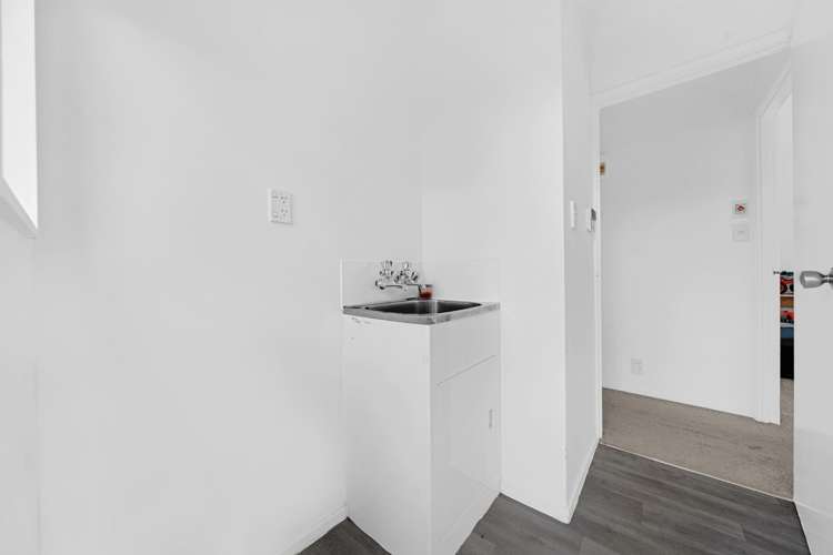 2/30 Gloucester Road Manurewa_18