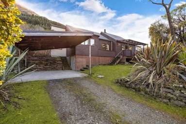 31 Watts Road_3
