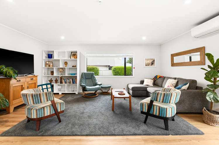 5 Anna Lane Raureka_5