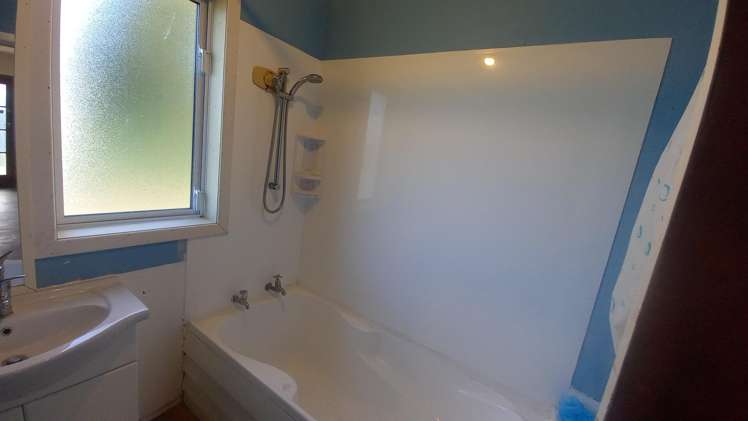 4 Erskine Street Tuatapere_11