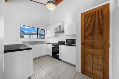 1/3 Eterna Place_2